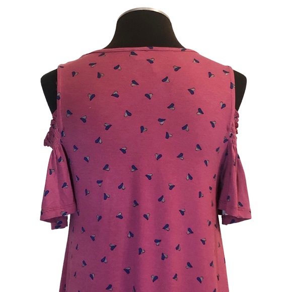Elle - Heart Print Cold Shoulder Stretch Top - XS - Picture 7 of 10